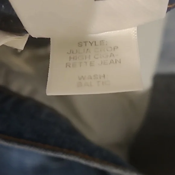 REFORMATION JUILA CROP HIGH CIGARETTE JEANS BALTIC WASH - Picture 6 of 7